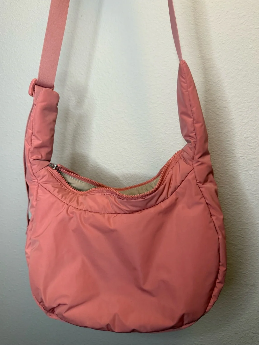 Athleta Dusty Rose Padded Sling Shoulder Bag